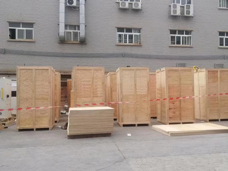 出口越(yue)南真空免(miǎn)檢木箱