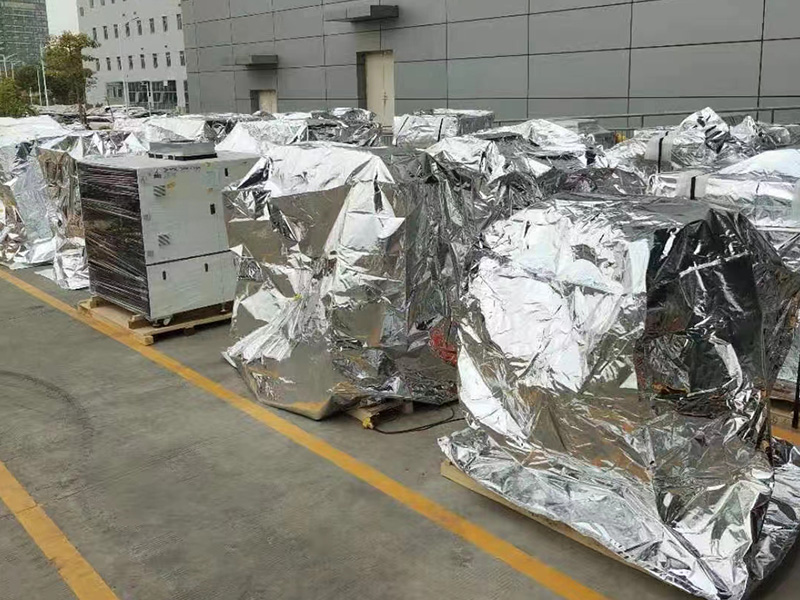 深(shēn)圳公明歐菲(fei)光真空包裝(zhuang)木箱