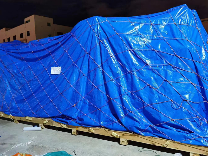 重型(xíng)加固木(mù)箱