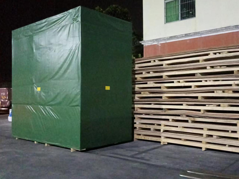 龍崗(gang)新能源設(shè)備出口包(bāo)裝