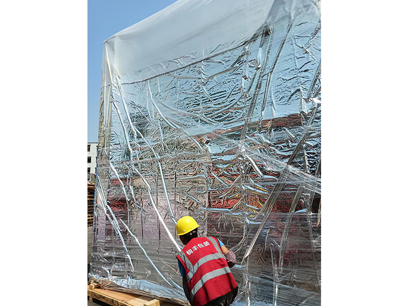 深圳某(mou)新能源真(zhēn)空木箱