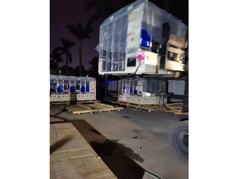 深圳(zhèn)龍崗打(dǎ)包現場(chang)